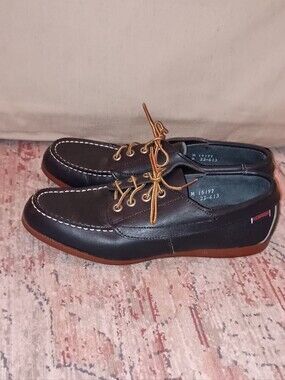 Vintage Navy Sebago campsides Leather Boat Shoes with Brown Laces